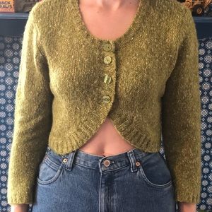 Vintage cropped sweater
